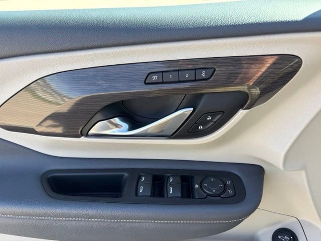 2024 GMC Terrain Denali - Photo 19