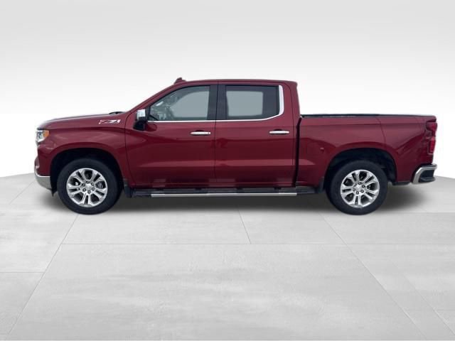 2022 Chevrolet Silverado 1500 LTZ photo 2