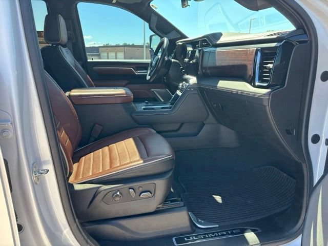 2024 GMC Sierra 3500HD Denali Ultimate - Photo 24