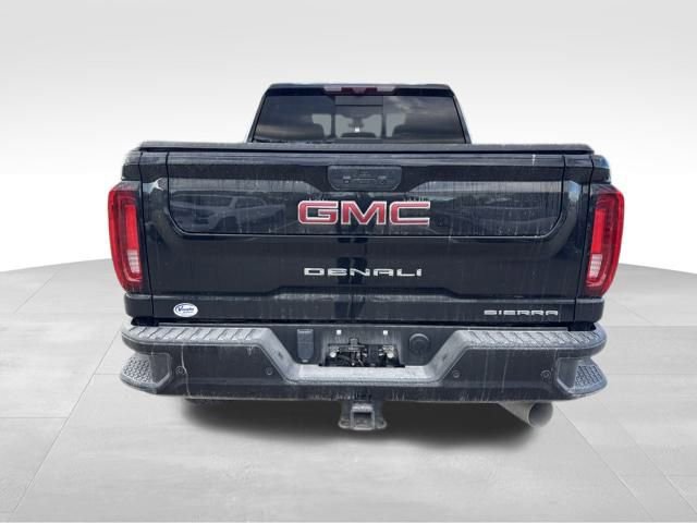 2022 Gmc Sierra 2500 HD Denali photo 4