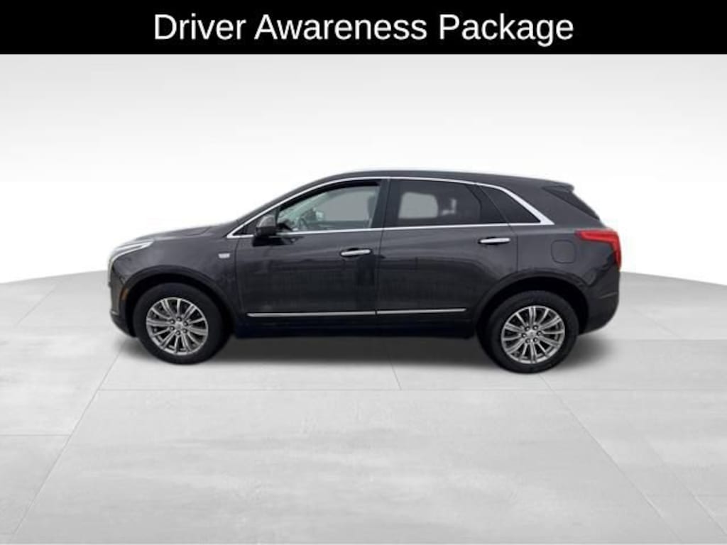 Used 2017 CADILLAC XT5 Luxury AWD SUV