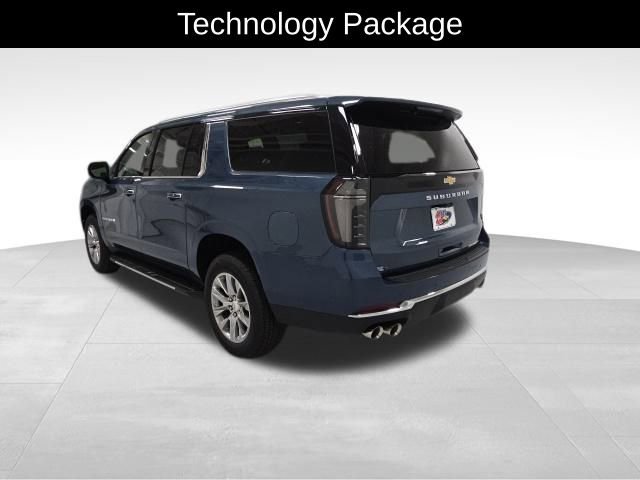 2025 Chevrolet Suburban Premier photo 2