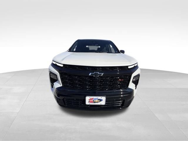 2025 Chevrolet Traverse RS photo 2