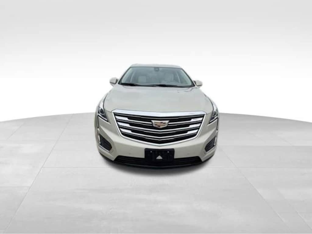 Used 2017 CADILLAC XT5 Luxury AWD SUV