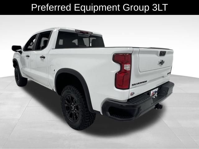 2025 Chevrolet Silverado 1500 ZR2 photo 3