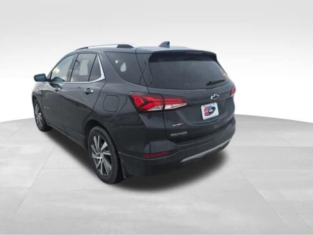 Used 2022 Chevrolet Equinox Premier SUV