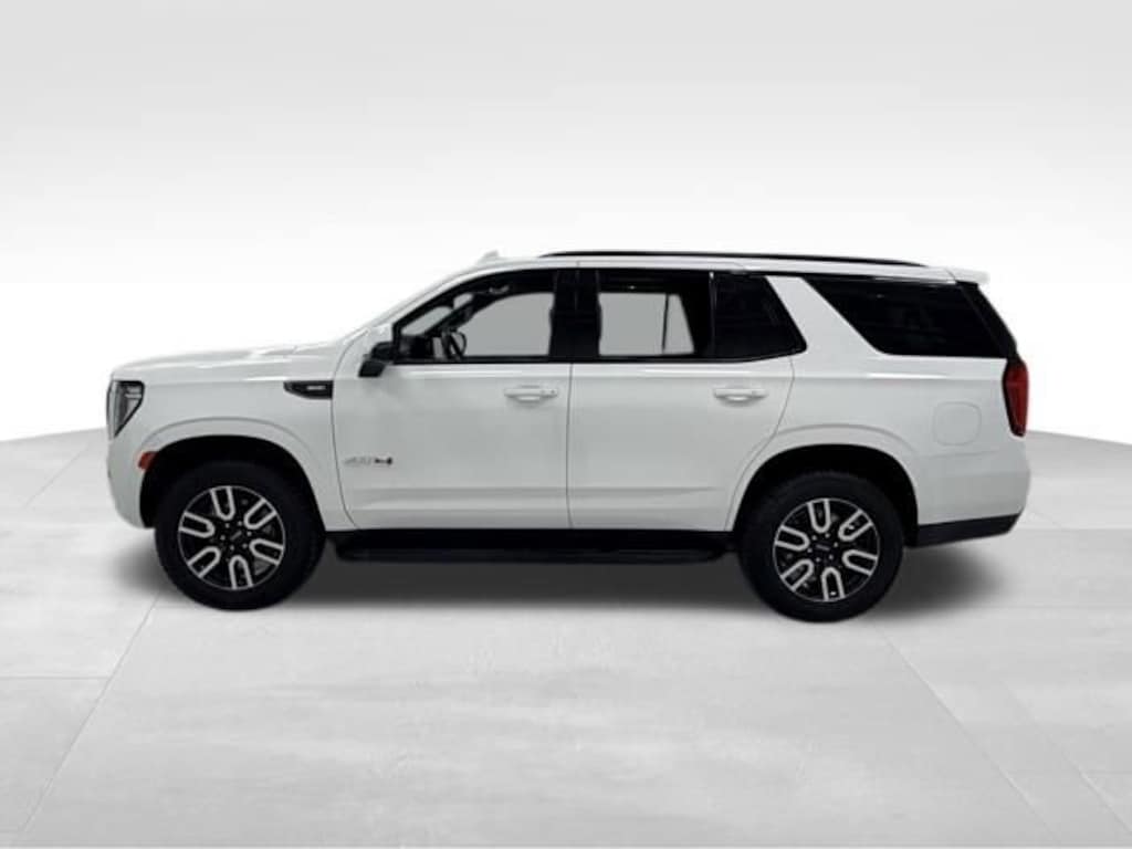 Used 2024 GMC Yukon AT4 SUV