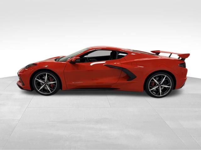2022 Chevrolet Corvette Stingray 2LT photo 2