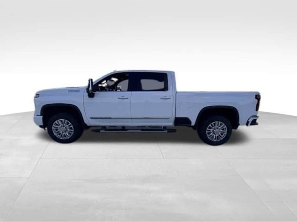 Used 2025 Chevrolet Silverado 2500 HD High Country Truck Crew Cab