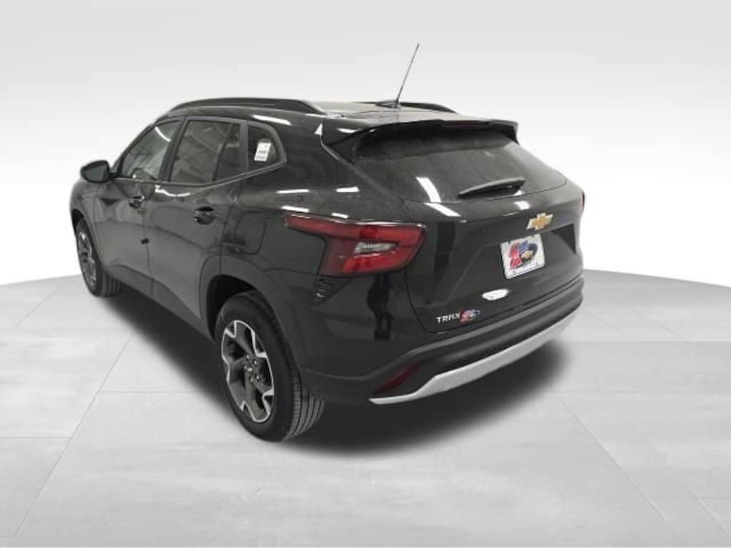 New 2026 Chevrolet Trax LT SUV
