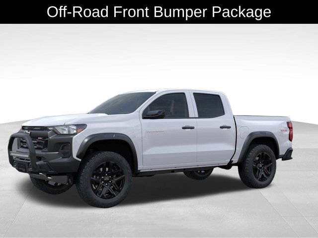 2025 Chevrolet Colorado Trail Boss photo 2