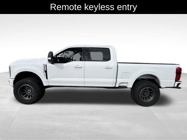 2024 Ford F-350 Lariat photo 3