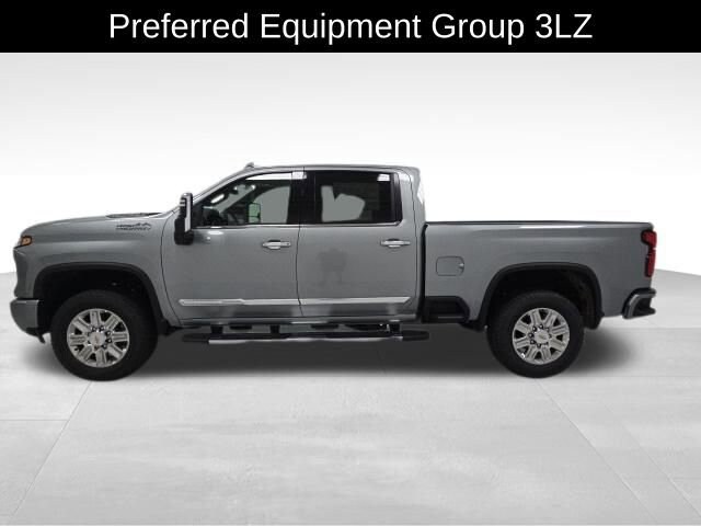 2025 Chevrolet Silverado 2500HD High Country photo 2