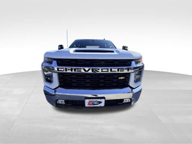 2023 Chevrolet Silverado 3500HD LT photo 3