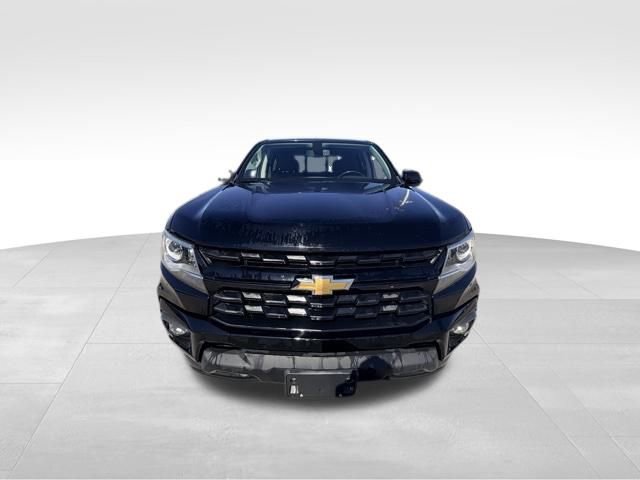 2021 Chevrolet Colorado LT photo 2
