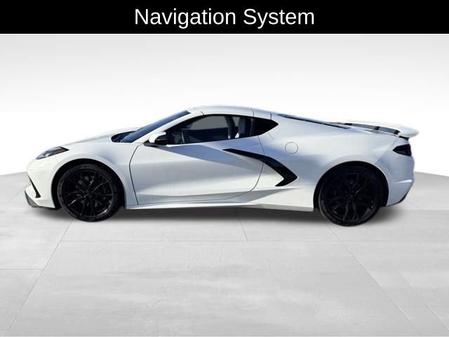 2025 Chevrolet Corvette Stingray 2LT photo 3