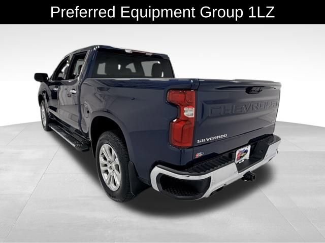 2023 Chevrolet Silverado 1500 LTZ photo 2
