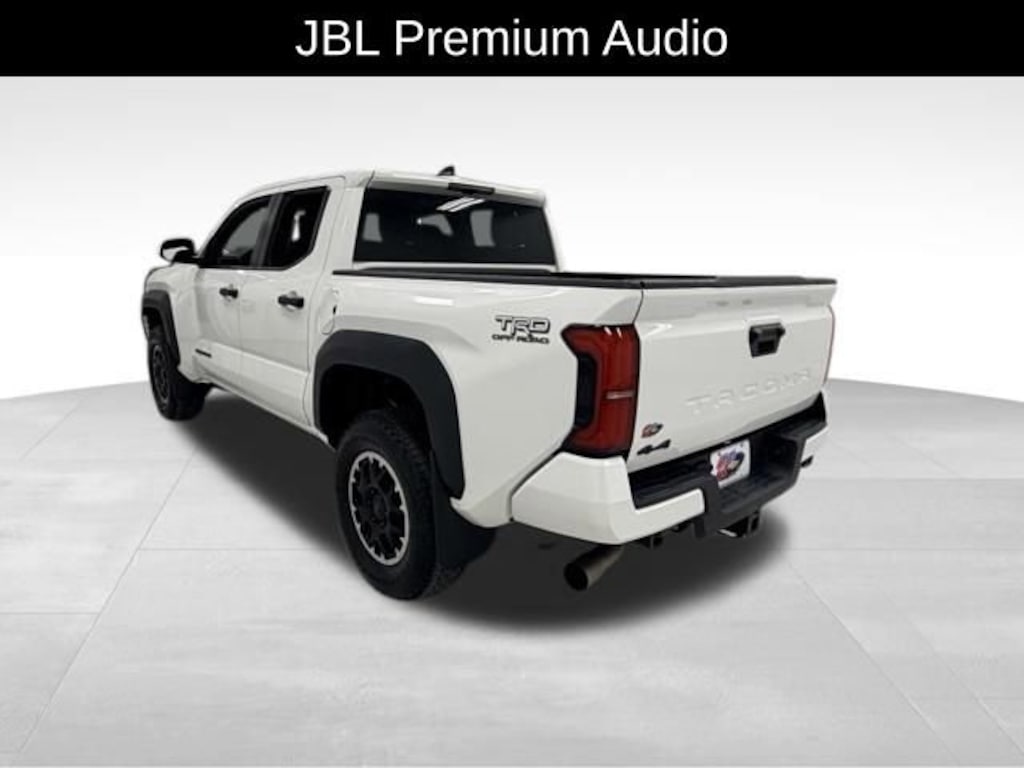 Used 2024 Toyota Tacoma 4WD SR5 Truck Double Cab