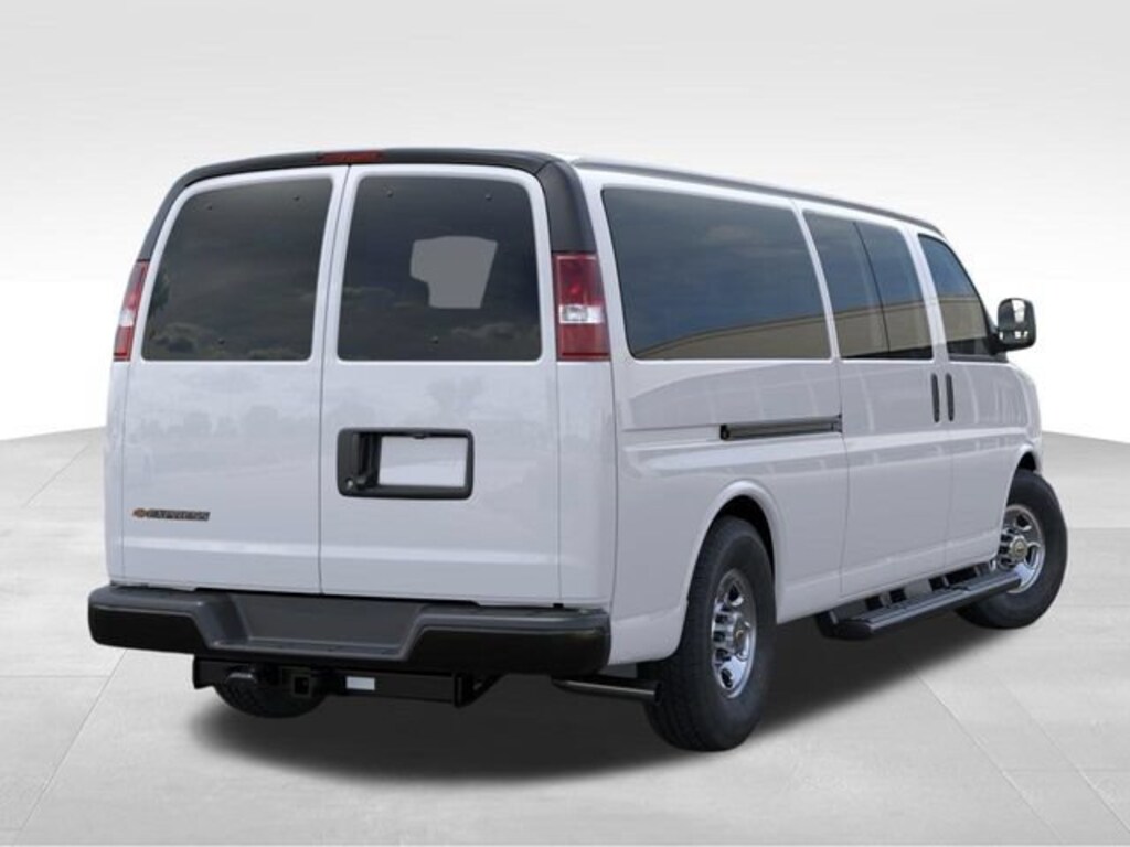 New 2026 Chevrolet Express Passenger 1LS Van
