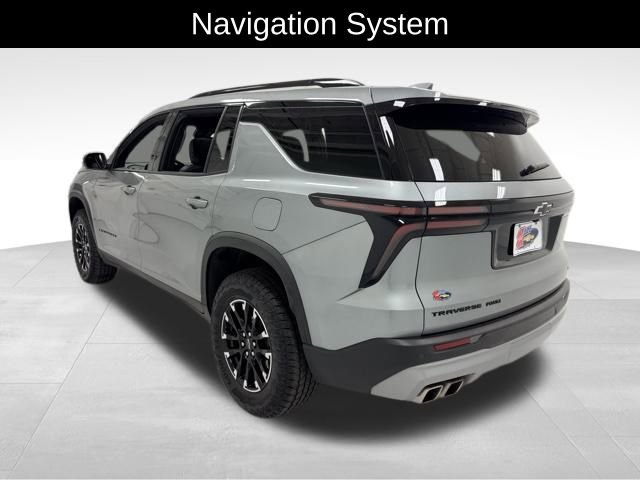 2024 Chevrolet Traverse Z71 photo 3