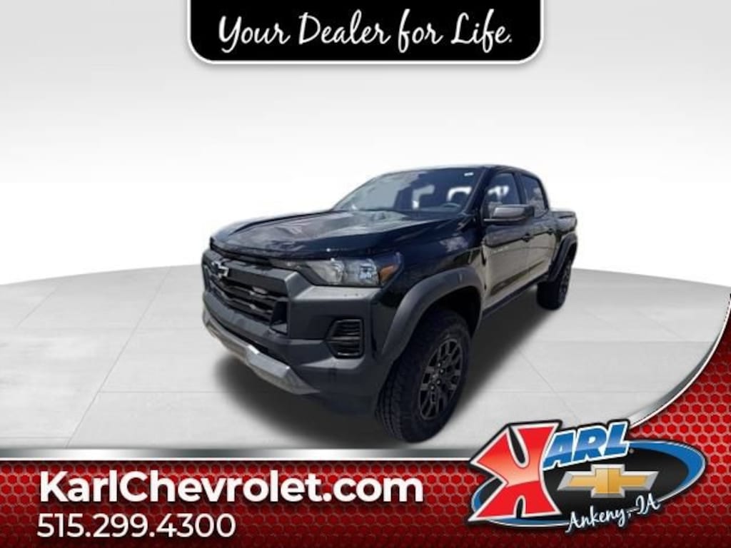 Used 2025 Chevrolet Colorado Trail Boss Truck Crew Cab