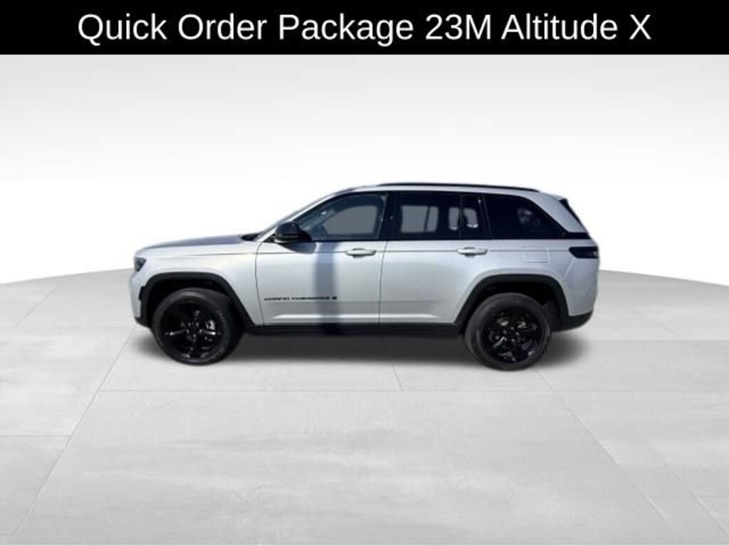 Used 2024 Jeep Grand Cherokee Altitude X 4x4 SUV