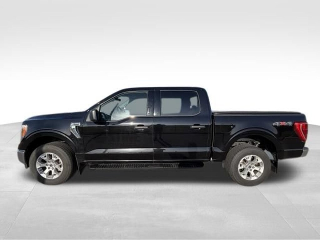 Used 2022 Ford F-150 XLT Truck Crew Cab