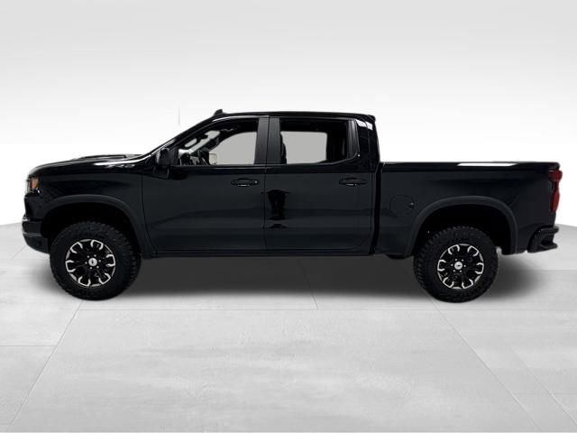 2025 Chevrolet Silverado 1500 ZR2 photo 2