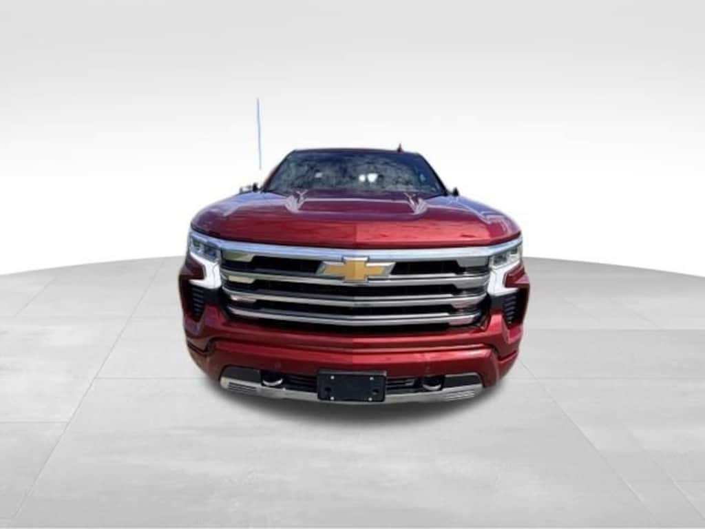 Used 2025 Chevrolet Silverado 1500 High Country Truck Crew Cab