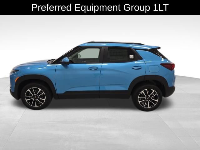 2026 Chevrolet Trailblazer LT photo 2
