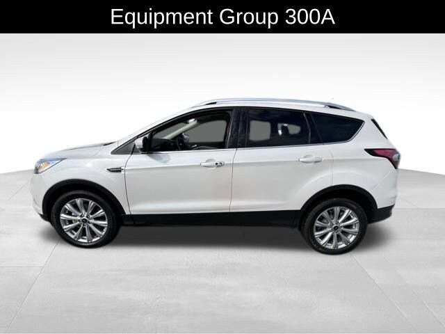 2017 Ford Escape Titanium photo 2