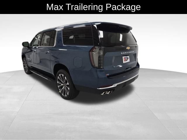 2025 Chevrolet Suburban High Country photo 3