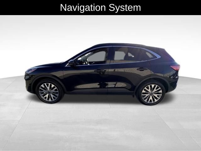 2020 Ford Escape Titanium Hybrid photo 3