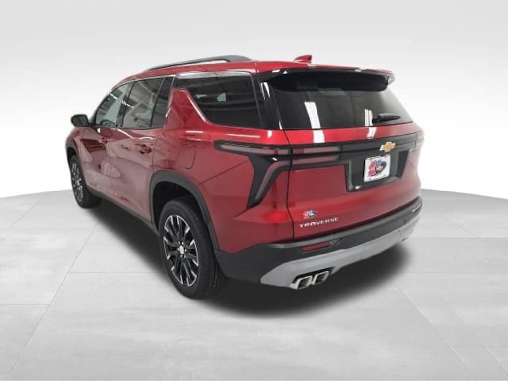 New 2026 Chevrolet Traverse LT SUV