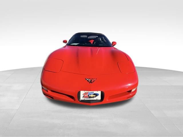2004 Chevrolet Corvette Base Convertible photo 2