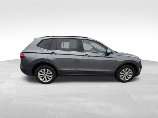 2018 Volkswagen Tiguan S photo 3