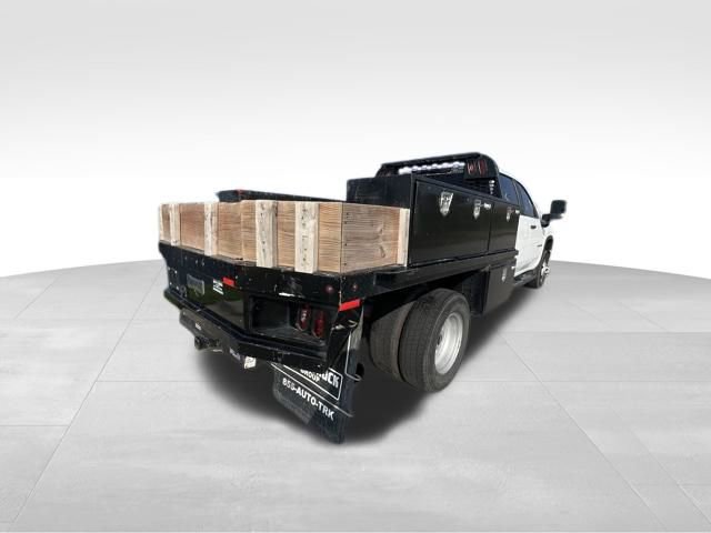 2023 Chevrolet Silverado 3500HD Work Truck photo 2