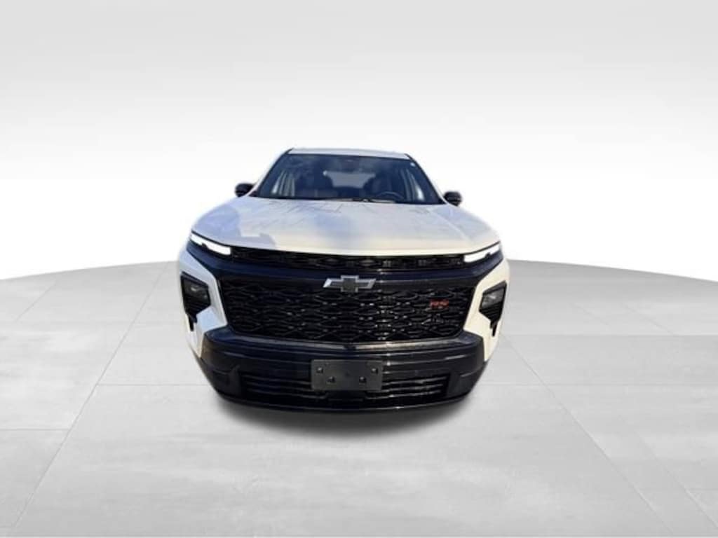 Used 2025 Chevrolet Traverse RS SUV