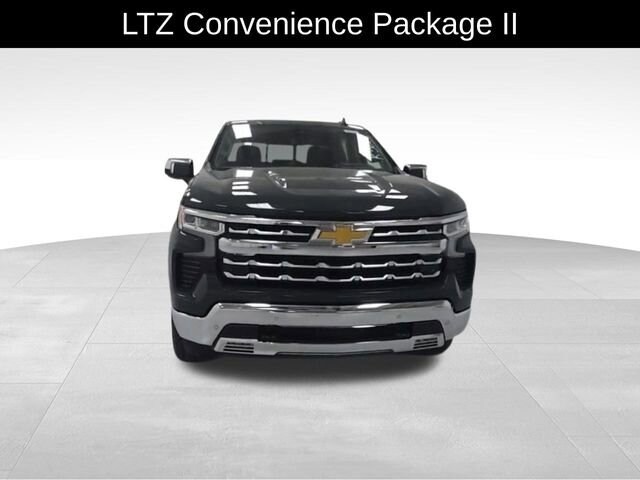 2025 Chevrolet Silverado 1500 LTZ photo 3