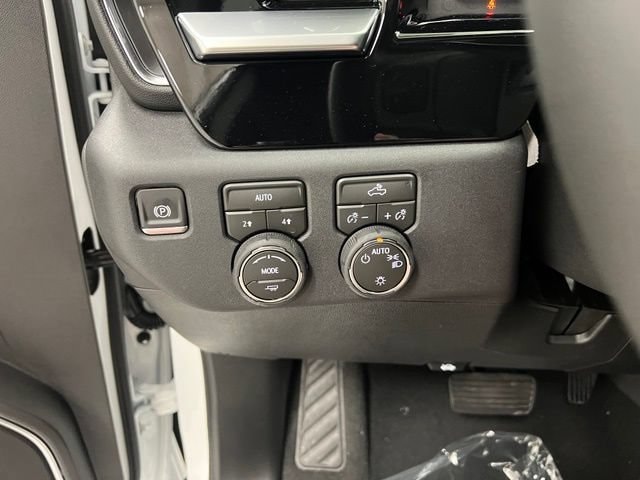 2026 Chevrolet Silverado 1500 LT - Photo 13