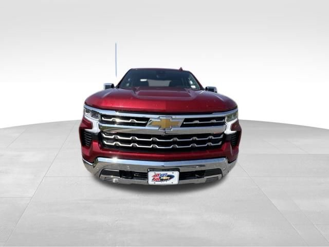 2023 Chevrolet Silverado 1500 LTZ photo 2