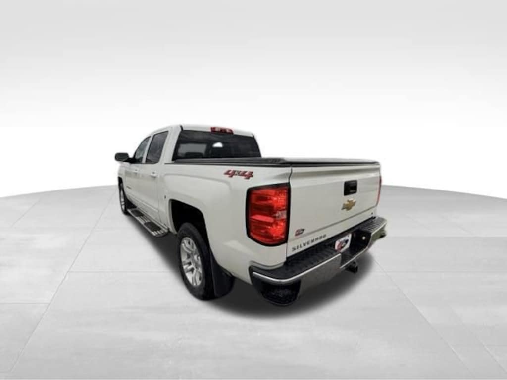 Used 2018 Chevrolet Silverado 1500 LT Truck Crew Cab