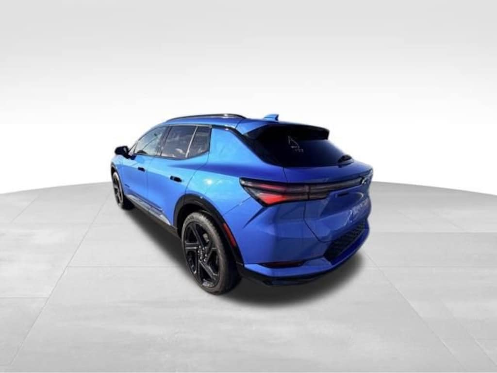 Used 2024 Chevrolet Equinox EV 2RS SUV