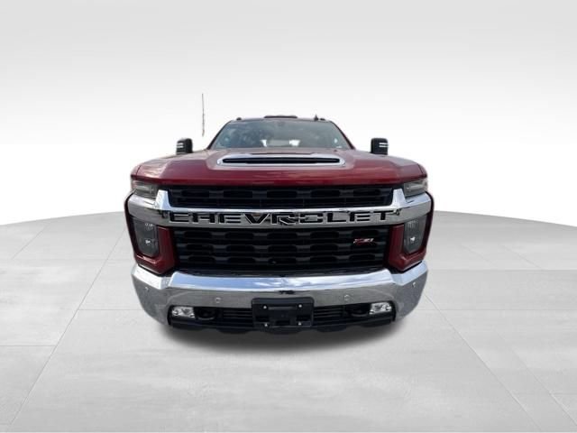 2021 Chevrolet Silverado 2500HD LT photo 3