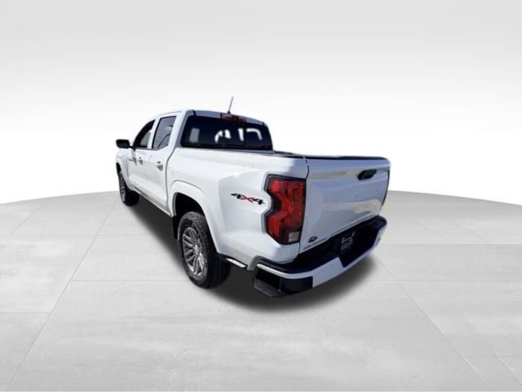 Used 2025 Chevrolet Colorado WT/LT Truck Crew Cab