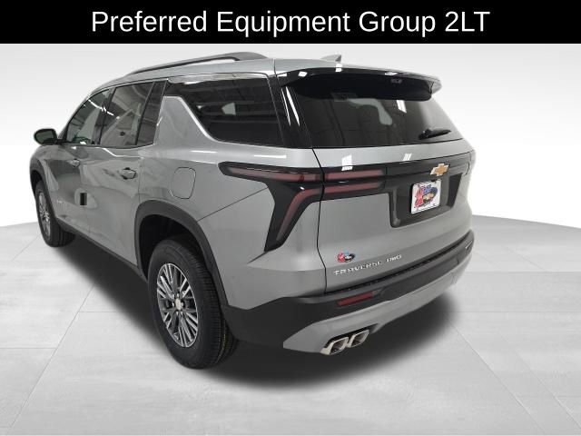2026 Chevrolet Traverse photo 2