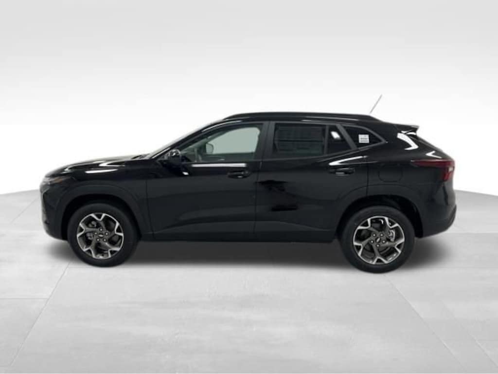 New 2026 Chevrolet Trax LT SUV