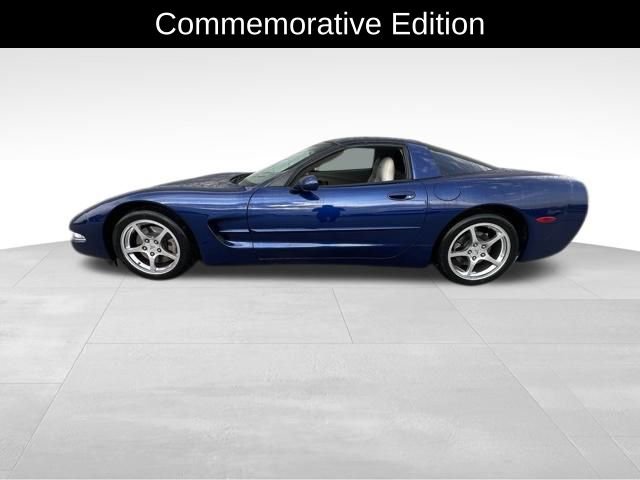 2004 Chevrolet Corvette Base photo 3