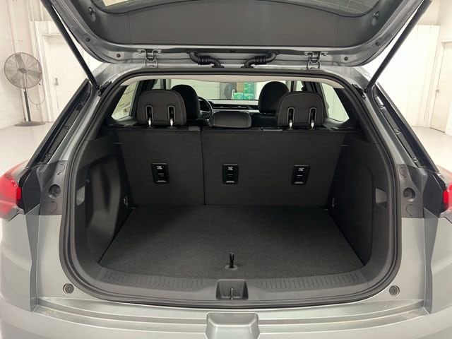 2027 Chevrolet Bolt LT - Photo 16