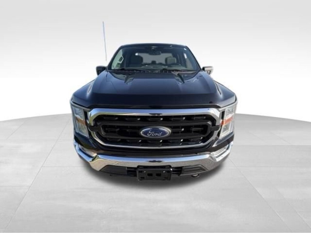 Used 2022 Ford F-150 XLT Truck Crew Cab